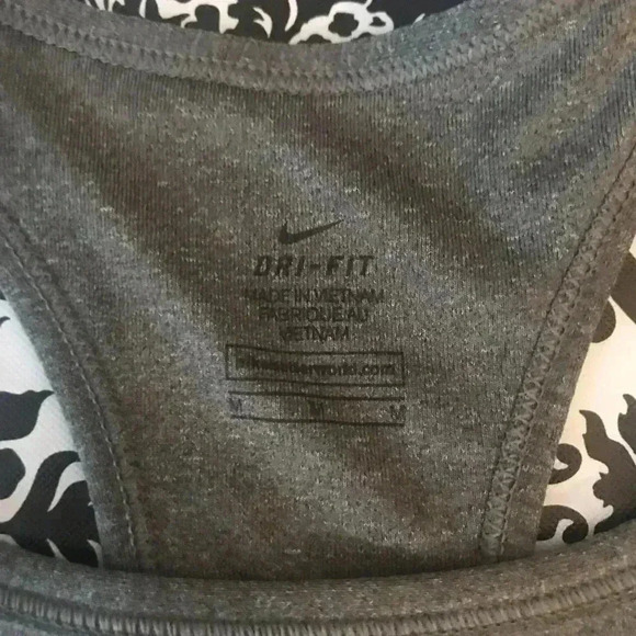 NIKE DRI FIT SPORTS BRA SIZE MEDIUM - Picture 4 of 5